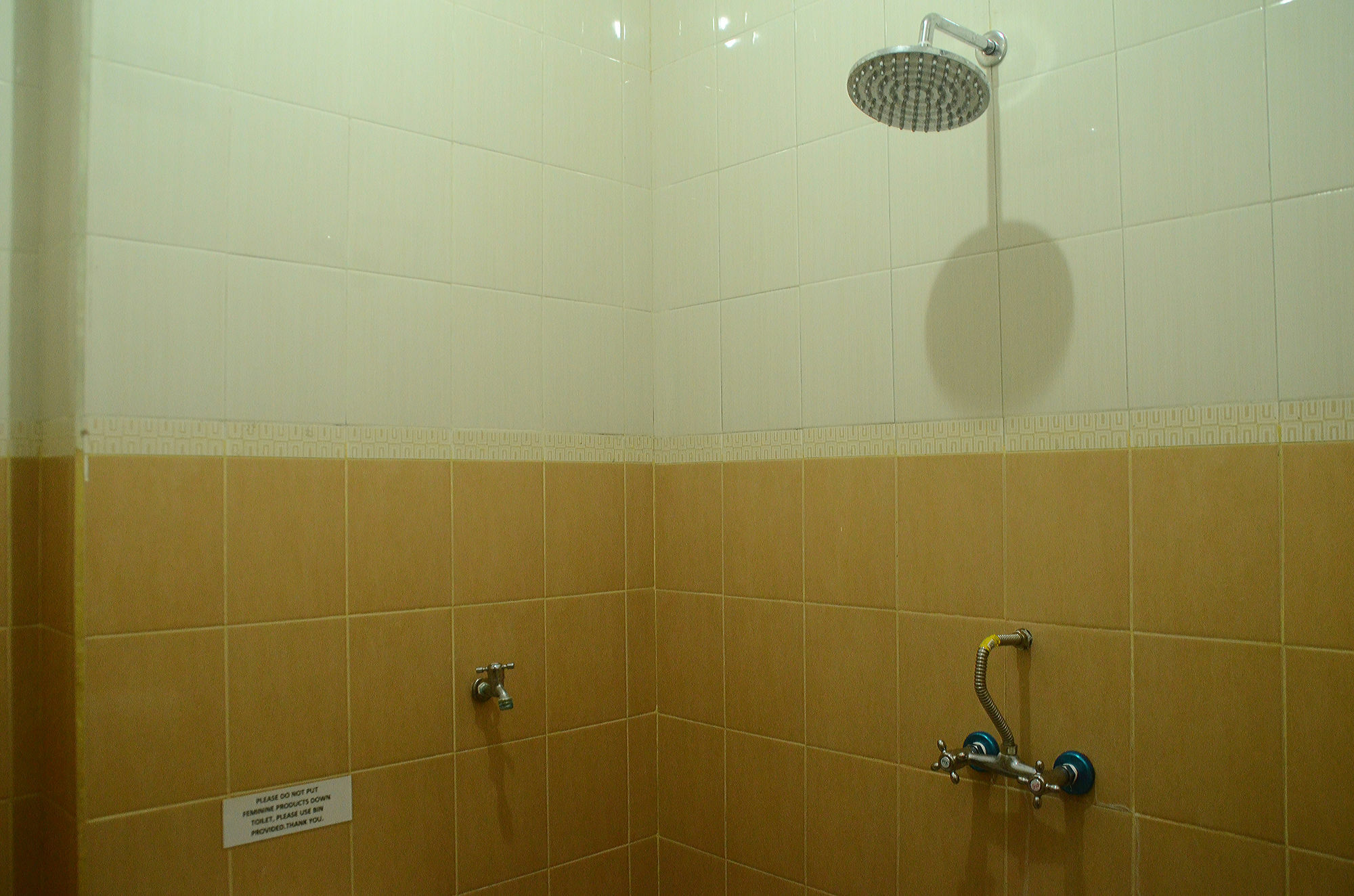 Budget Door Legian Inn Кута Екстериор снимка